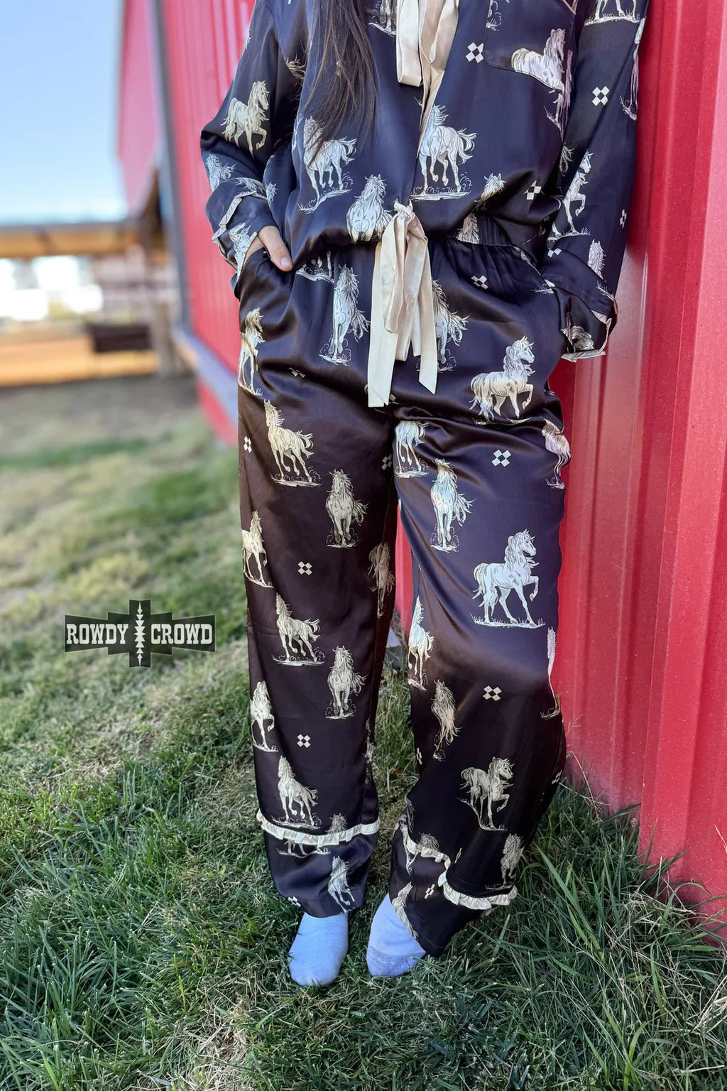 Black Betty Satin Sleep Set - The Farmstead Workshop