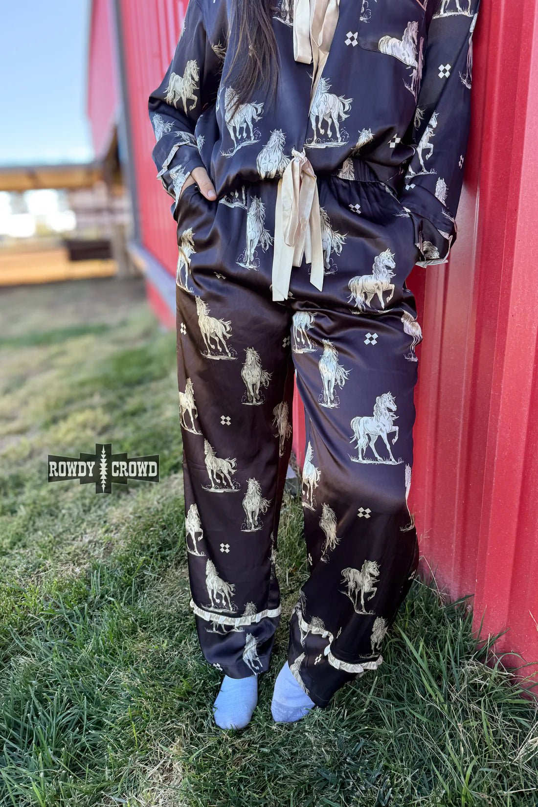 Black Betty Satin Sleep Set - The Farmstead Workshop