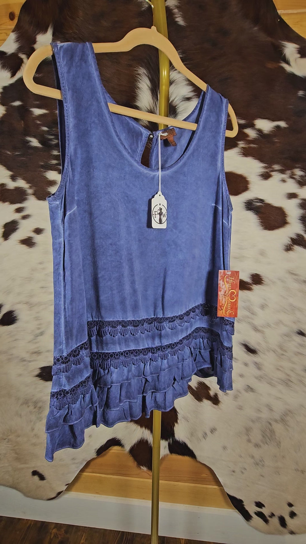 blue tank top